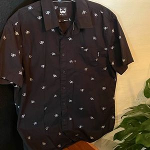 Men’s dress shirt